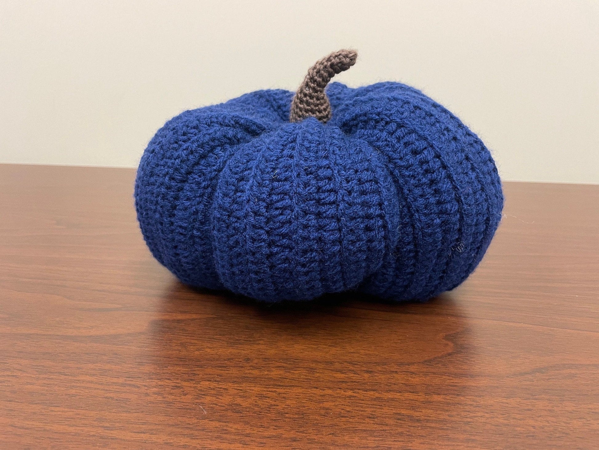 Crochet pumpkins - Cozy Shire Co.