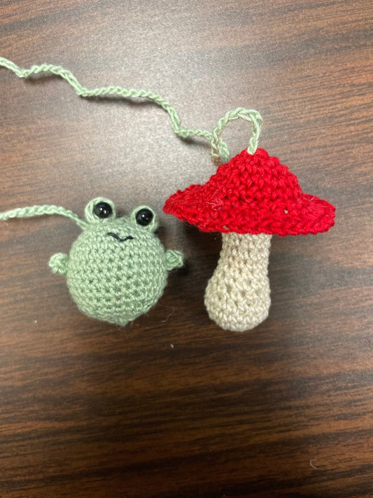 Mini rear - view mirror hanging frog and mushroom - Cozy Shire Co.